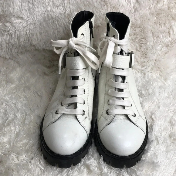 TOSCA BLU White Leather Combat/Moto Boots - Picture 3 of 9